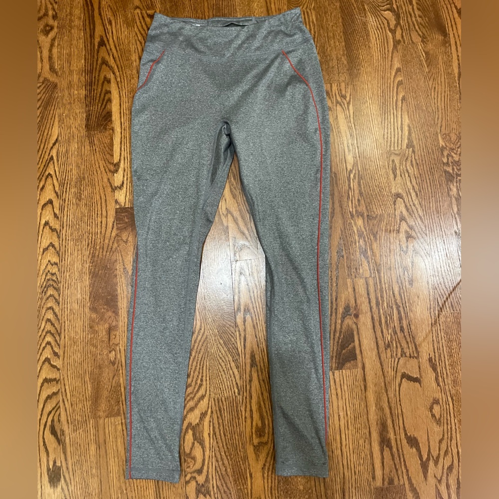 UNIQLO Athletic Gray Leggings with Red Stripe
